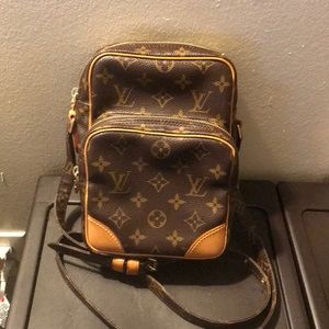 Louis Vuitton brand new carried once
